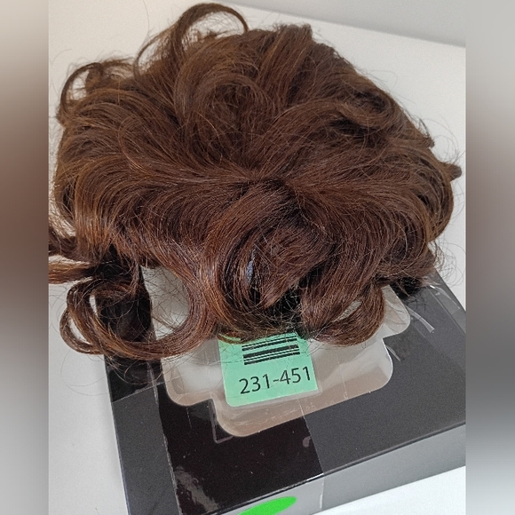 Natural Curly Replacement Wiglet Hairpiece Short Clip in Wavy Hair Topper - Picture 3 of 8